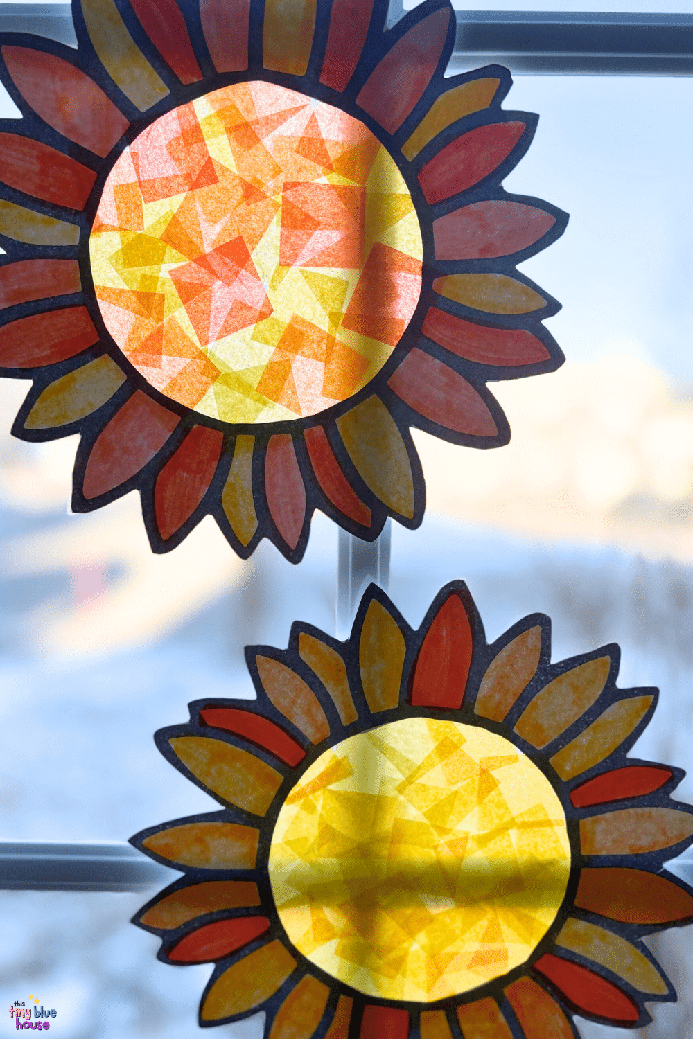 Sunflower Suncatcher Craft (Free printable Template) - This Tiny Blue House